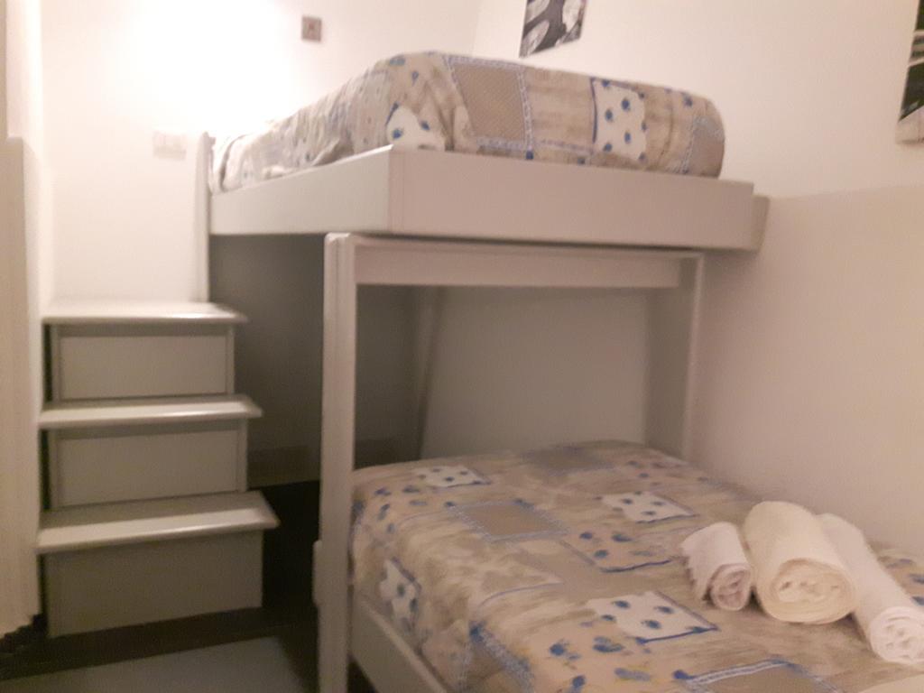 A Un Passo Dal Massimo Apartment Palermo Bagian luar foto